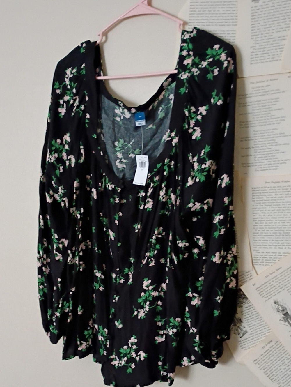NWT Long Sleeved Floral Blouse